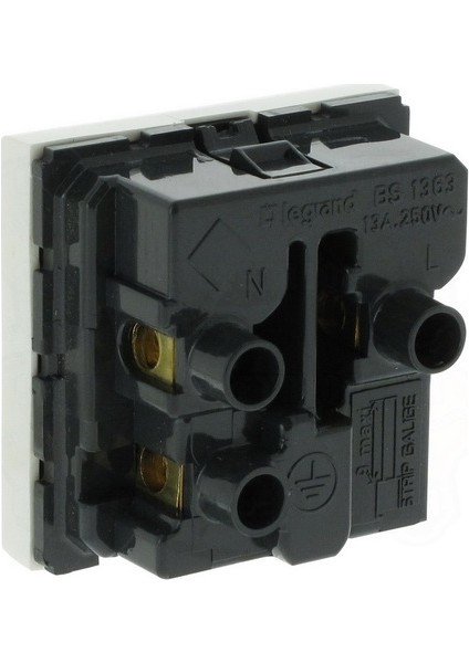 Armada Ingiliz Standartı Topraklı Priz Beyaz 2 Modül 077505 modelleri