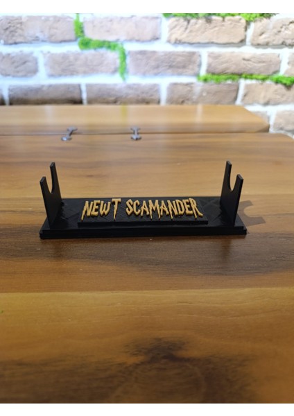 Newt Scamander Asa Standı