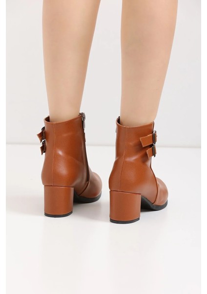 Kadın Çift Tokalı Kısa Bot fırsatları