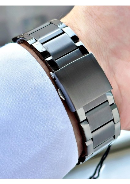 Krom Renk Çelik Kordon Erkek Kol Saati 13906.03 fırsatları