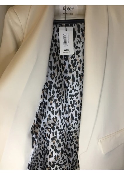 Leopar Desenli Astarlı Blazer Ceket