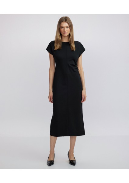 Metal Aksesuarlı Elbise fiyatları