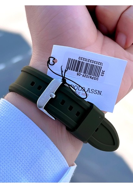 Silikon Kordon 5 Atm Suya Dayanıklı Spor Erkek Kol Saati 1029.B05