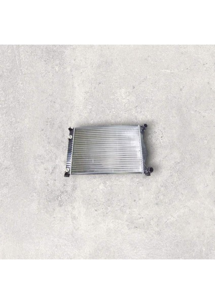 4F0121251AE Radyatör Su Kurşun Kaynak Brazing Tip Otomatik - Audı A6 2005-2011 - A6Q 2005-2011 - 2.0-Tdı-Bre-Blb-Brf