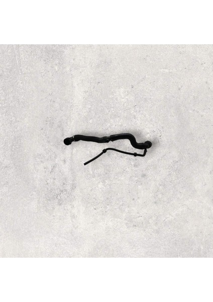 1K0122101GE Su Pompa Hortumu - Octavıa-Yetı-Golf