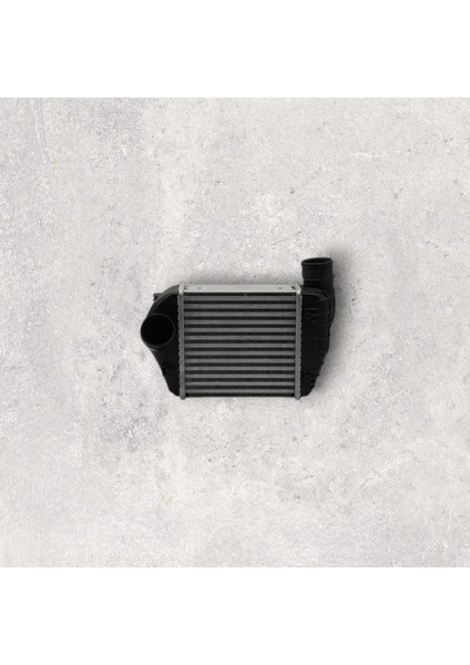 4F0145805AD Radyatör Turbo Soğutucu Intercooler - Audı A6 2005-2011 - A6Q 2005-2011 - 2.0-Tfsı-2.0-Tdı-Bre-Brf-Bvg-Blb-Bna-Bpj-Byk