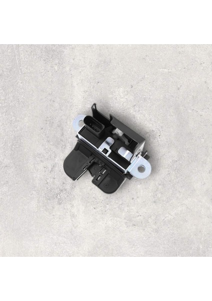 5M0827505E Bagaj Kapak Kilidi - Polo Hb-Passat-Golf5