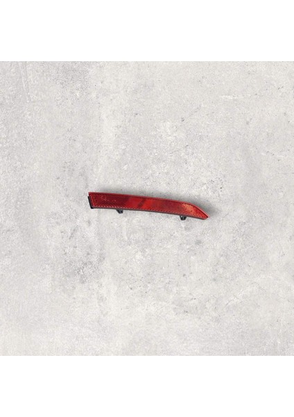 3G0945106A Tampon Reflektörü Arka Dış SAĞ - Passat 2015->