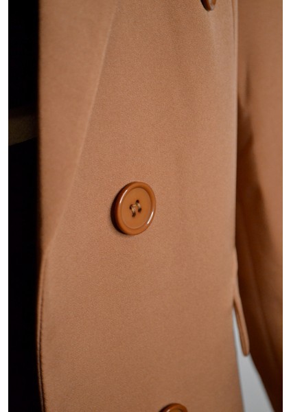 Kadın Dökümlü Oversize Kruvaze Blazer Ceket Kahverengi Düğmeli Uzun Camel indirimleri