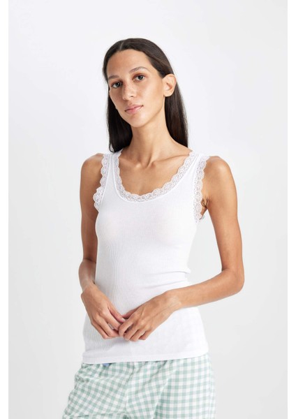 Fall in Love Yuvarlak Yaka Dantel Detaylı Ribana Atlet A9755AX24AU fırsatları