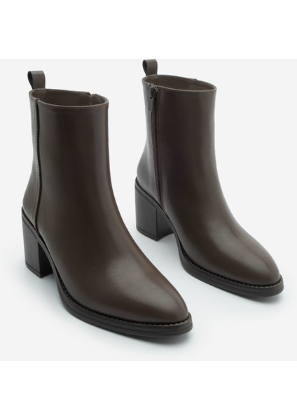 Kadın Topuklu Bot Sivri Burun Fermuarlı Cerin Kahve indirimleri