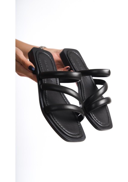 MİA026-1603 Günlük Kadın Bantlı Siyah Tatil Terliği