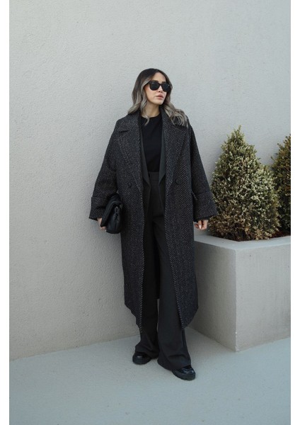 Siyah Balıksırtı Desenli Kaban fiyatları