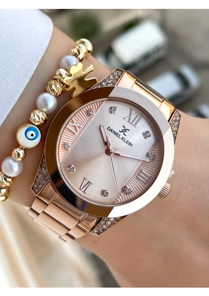 Rosegold Renk Kadın Kol Saati ve Bileklik modelleri