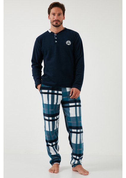 Ekoseli Regular Fit Düğmeli Bisiklet Yaka Kışlık Polar Pijama Takımı Erkek Pijama Takımı 60961008 modelleri