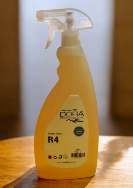 WODY PARY 750ML. Mobilya temizleme ve bakım maddesi