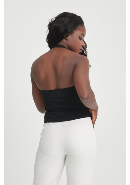 Mena Kadın Boyundan Geçme Kemer Detaylı Ön Çift Kat Slim Kalıp Örme Bluz & Tshirt & Tişört - Siyah