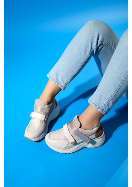 Berge Bej Rose Kadın Cırtlı Dolgu Taban Spor Sneakers