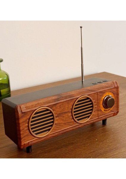 Coverzone Yeni Nesil Retro Radyo Görünümlü Speaker USB Tf Aux Bluetooth Müzik Kutusu Retro Teleskopik Anten Type-C Şarj Edilebilir Kahverengi B15