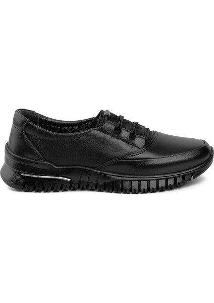 223 - 9403 Bayan Femuarlı Deri Comfort Kauçuk Taban Siyah Nata Casual Ayakkabı