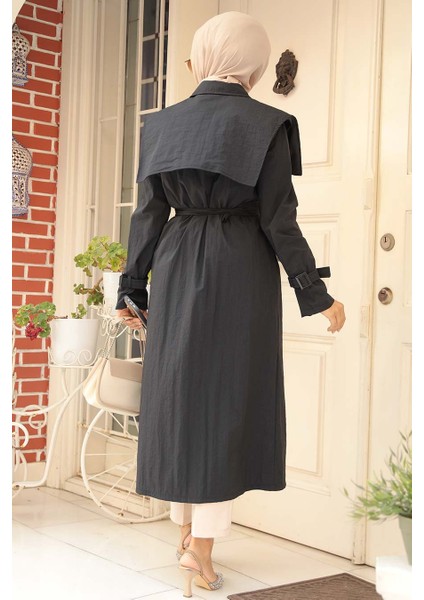 Gemici Yaka Detay Siyah Tesettür Trençkot 19023S fırsatları