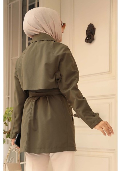 Düğmeli Haki Tesettür Kısa Trençkot 19024HK fırsatları