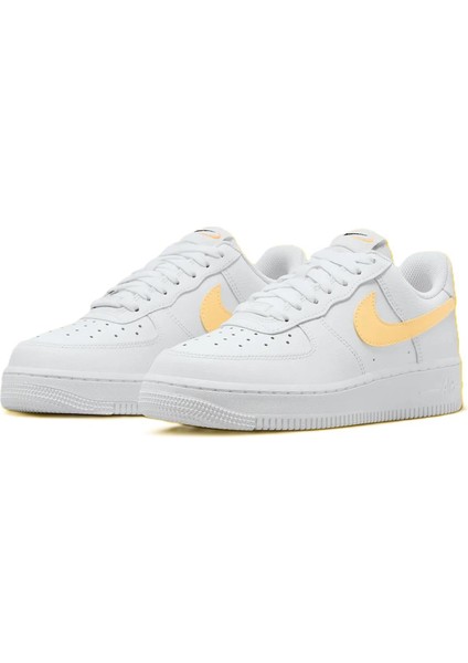 Air Force 1 '07 Kadın Sneaker Ayakkabı Beyaz fırsatları