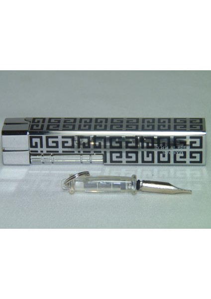 Çakmak,yandan Çevirmeli Şık Tasarım Gazlı Pirizma Kesim Çakmak. fırsatları