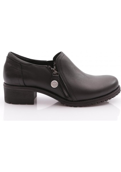 D24KA-480 Kadın Deri Günlük Ayakkabı
