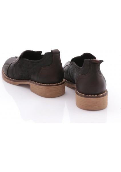 D24KA-3595 Kadın Deri Günlük Ayakkabı modelleri