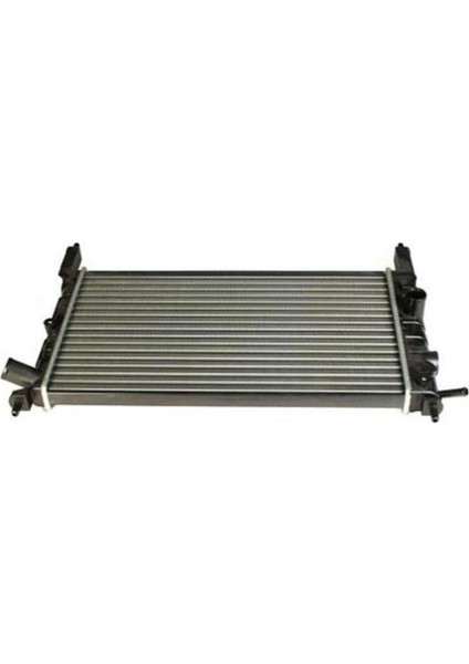 Radyatör Vw Passat 1.6/1.8 88-96 430X320 Behr 353121253AA