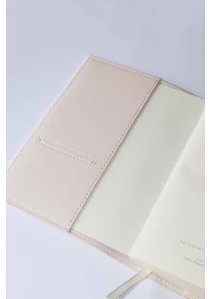 Kutulu Defter 13X18 cm 80 Gr. Ivory 192 Sayfa Kitap Ayraçlı indirimleri