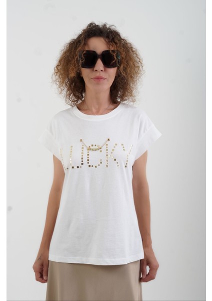 Gold Lucky Baskılı Aksesuar Detaylı Tshirt