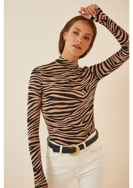 Kahve-Siyah Zebra Desenli Yarım Balıkçı Bluz