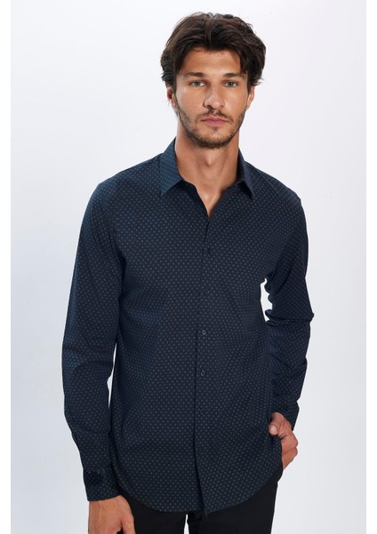 Erkek Slim Fit Dar Kesim Pamuklu Baskılı Lacivert Gömlek fiyatları