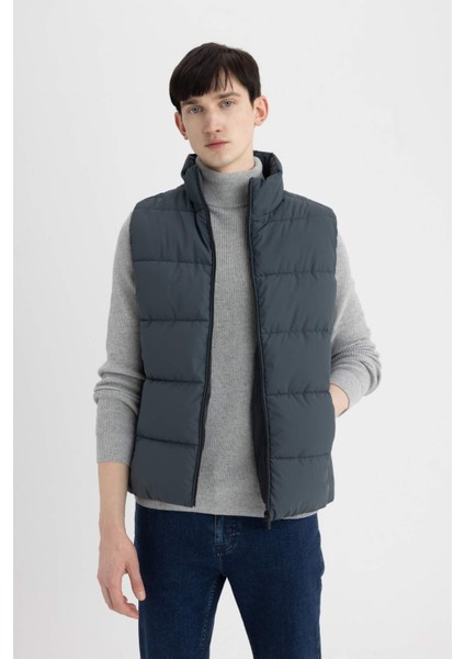 Su İtici Slim Fit Şişme Yelek Dar Kesim Dik Yaka Fermuarlı Cepli C5630AX24WN