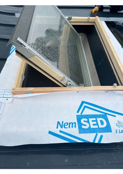 ÇATISER NEMSED WABİS Nemsed 100GR. Çatı Cephe Örtüsü 3 Layer 160M²/RULO TYVEK