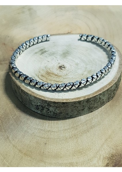 Taşsız Gümüş Kelepçe