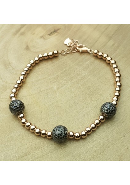 Dorika Toplu Siyah Toplu Gümüş Bileklik