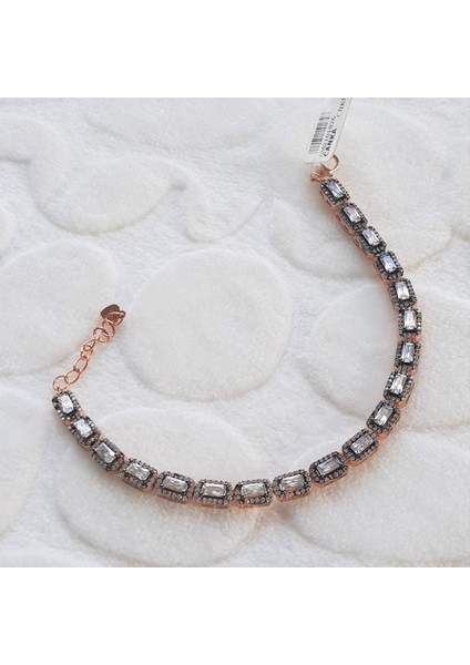 Baget Taşlı Su Yolu Gümüş Bileklik