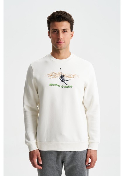 Erkek Regular Fit 3 İplik Şardonlu Pamuklu Bisiklet Yaka Sweatshirt K28124602501