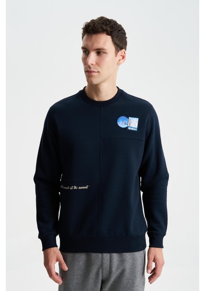 Şık Erkek Regular Fit 3 İplik Şardonlu Bisiklet Yaka Sweatshirt K28124602001 modelleri