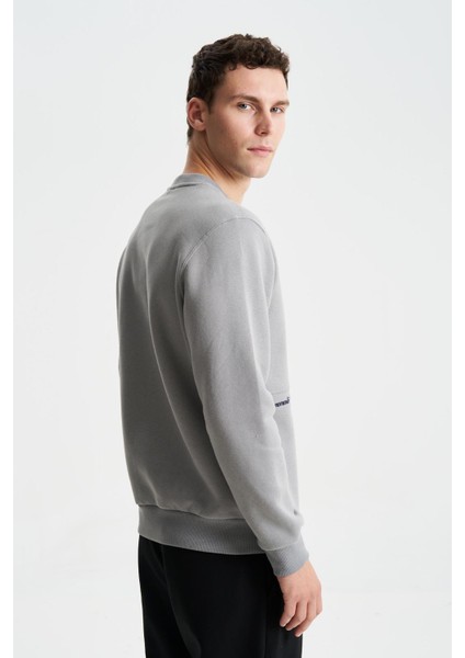 Şık Erkek Regular Fit 3 İplik Şardonlu Bisiklet Yaka Sweatshirt K28124602001 fırsatları