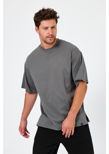 Alexandergardı Yırtmaçlı Basic Oversize T-Shirt (UN-70418)