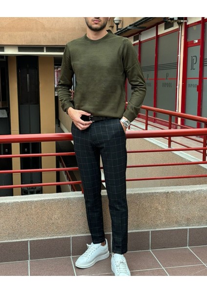Erkek, Bisiklet Yaka, Slim Fit, Old Money, Yün-Akrilik Elyaf, Triko Kazak PLTK03