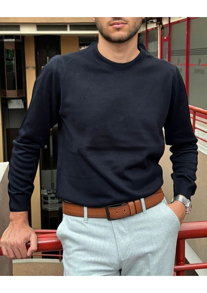 Erkek, Bisiklet Yaka, Slim Fit, Old Money, Yün-Akrilik Elyaf, Triko Kazak PLTK03