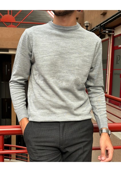 Erkek, Bisiklet Yaka, Slim Fit, Old Money, Yün-Akrilik Elyaf, Triko Kazak PLTK03 modelleri