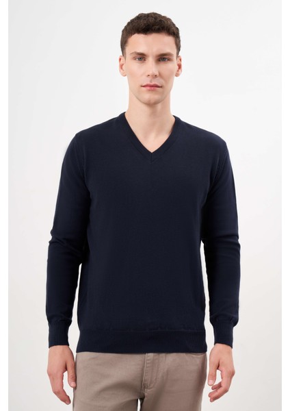 Erkek Lacivert Basic V Yaka Dynamic Fit Rahat Kesim Triko
