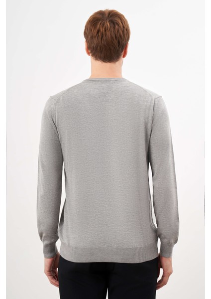 Erkek Gri Basic Bisiklet Yaka Dynamic Fit Rahat Kesim Triko