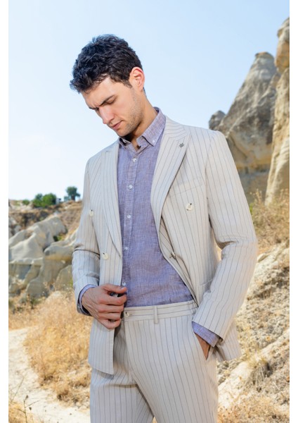 Erkek Bej Keten Trend Kruvaze Slim Fit Sivri Yaka Takım Elbise modelleri